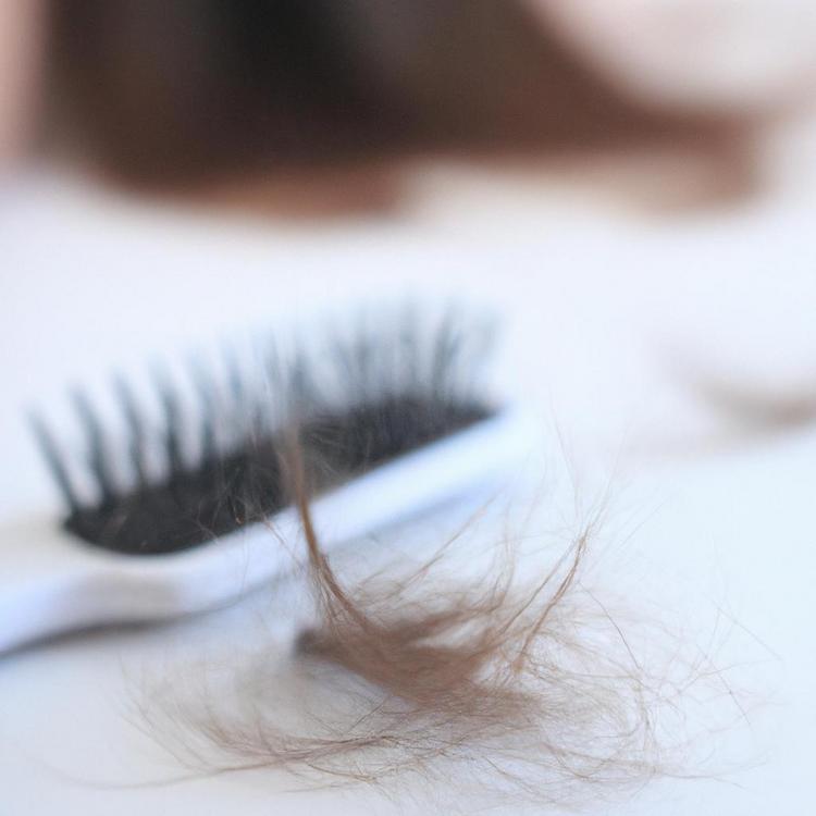 Ile włosów wypada dziennie?